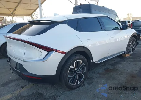 2024 Kia Ev6 Light z USA, uszkodzony, nr VIN KNDC34LB9R5619866